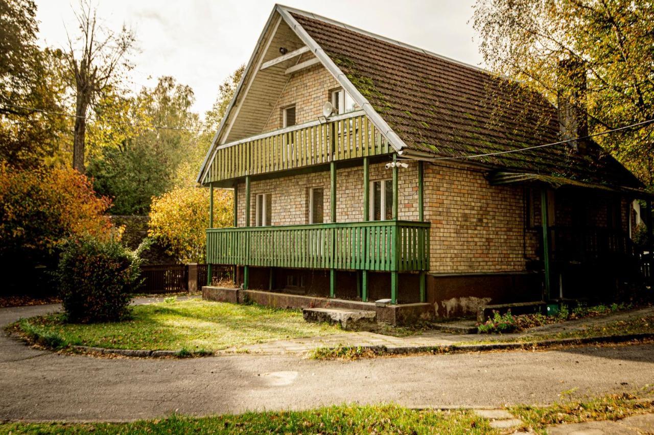 Apartment House