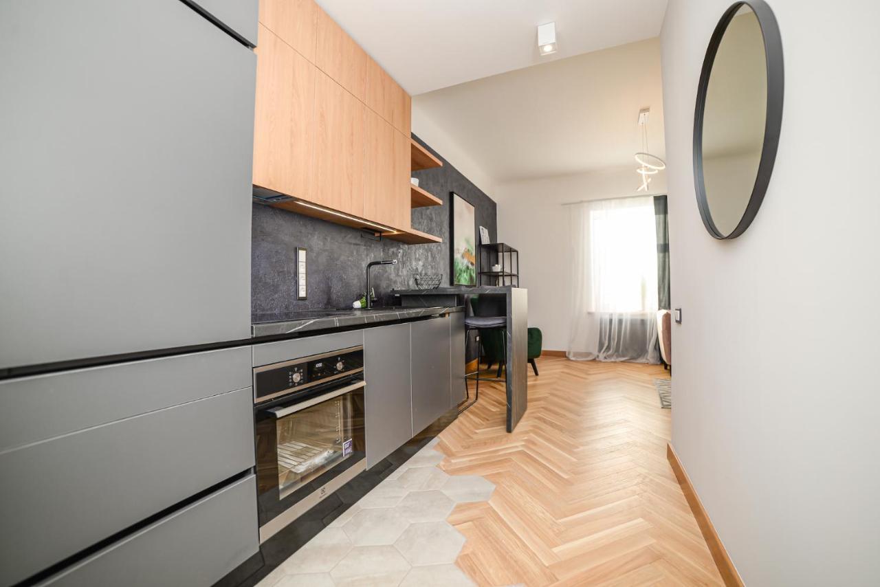 S22 Apartment *