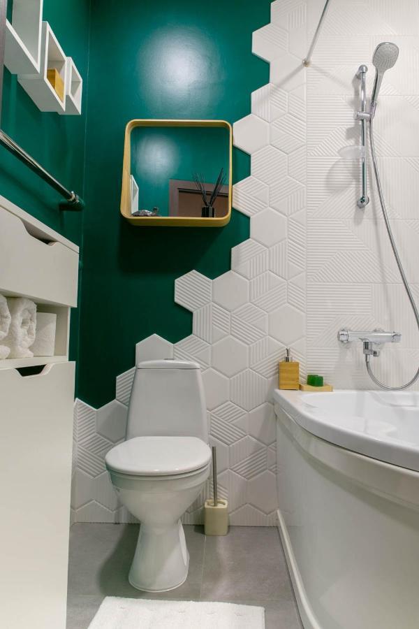 Brassy Apartment *