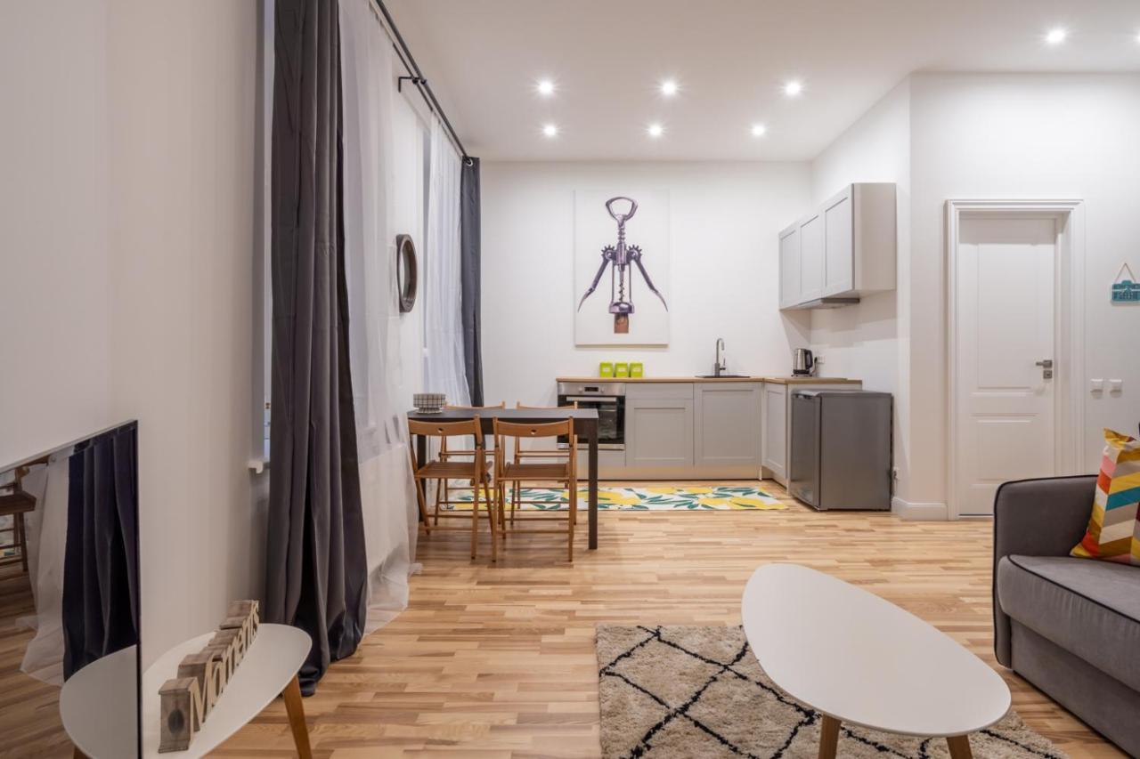 Lacplesa24 - Modern In Center