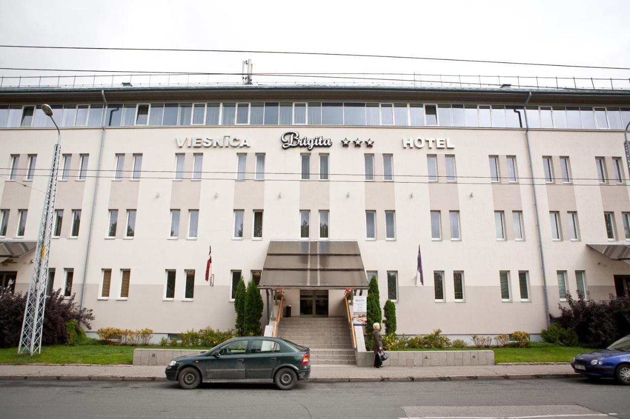 Kolonna Brigita 3*