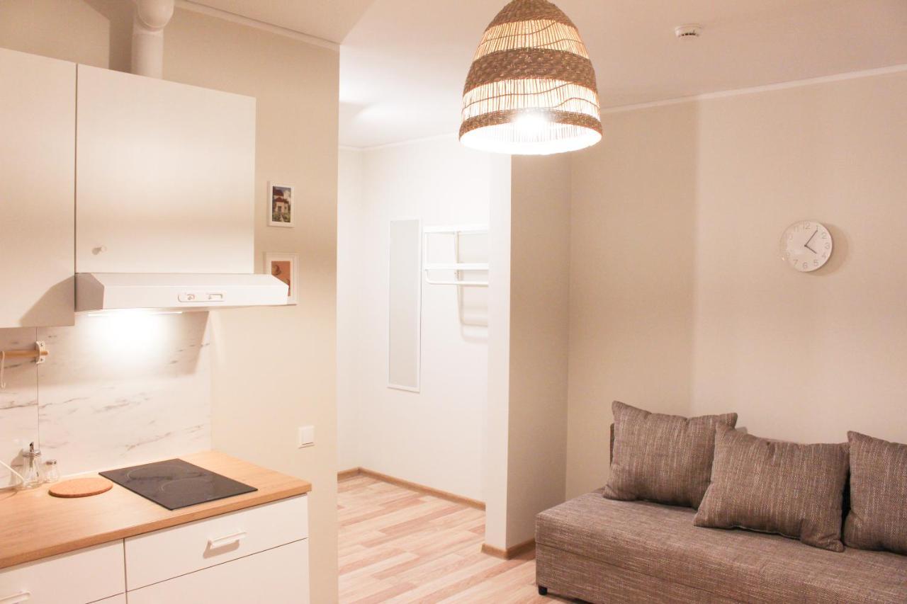 Bright Spacious In With Free Parking Apartment Riga