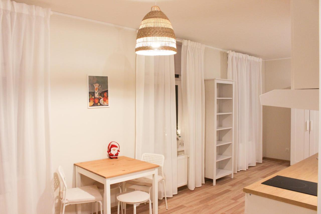 Apartment Bright Spacious In With Free Parking Riga