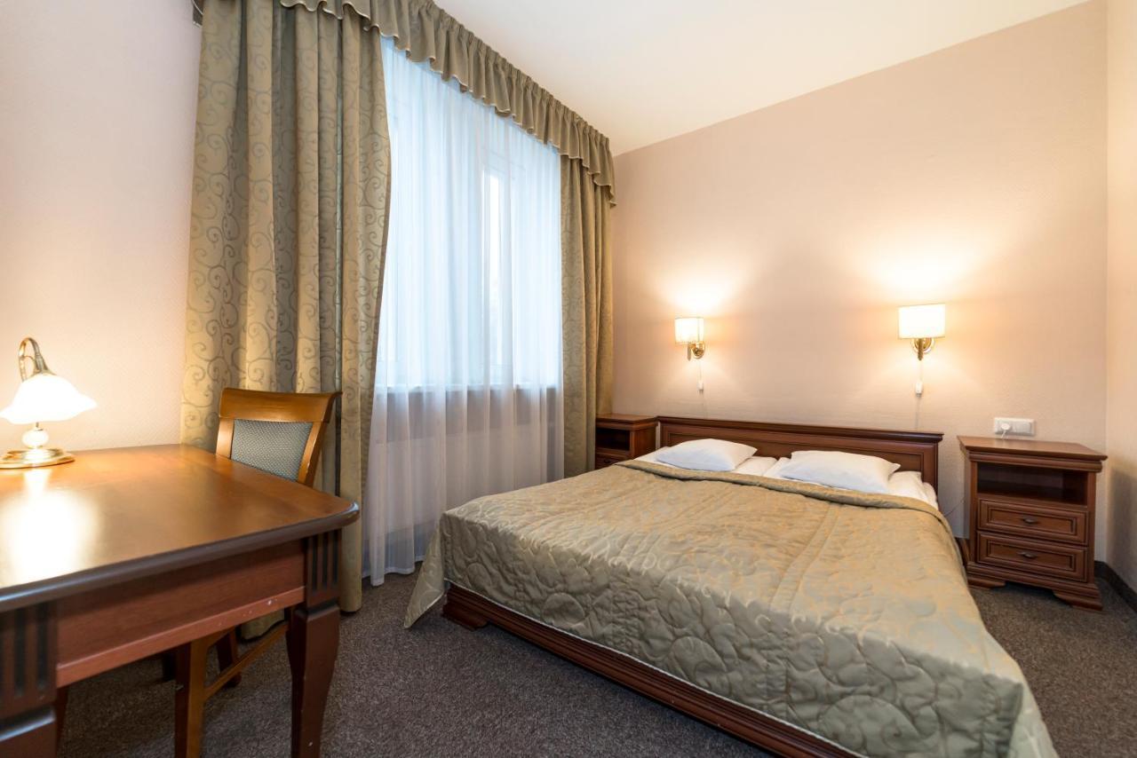 Viešbutis Kolonna Brigita 3*