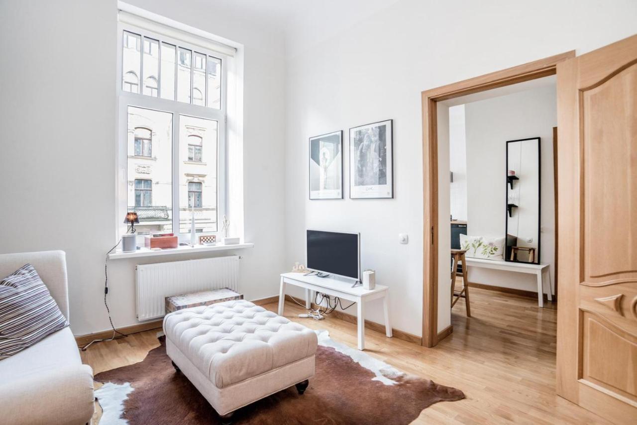 Art Nouveau Masterpiece Experience Apartment *