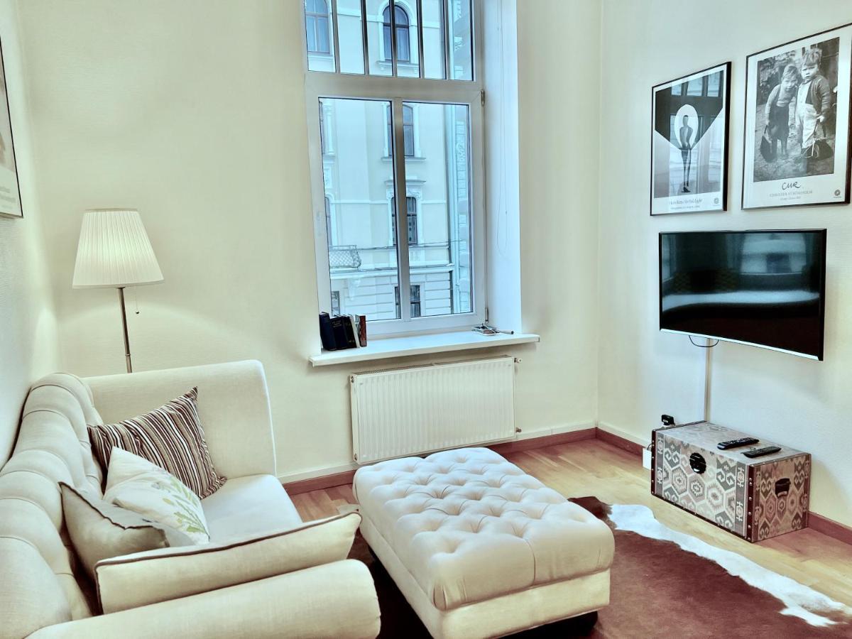 Art Nouveau Masterpiece Experience Apartment Riga
