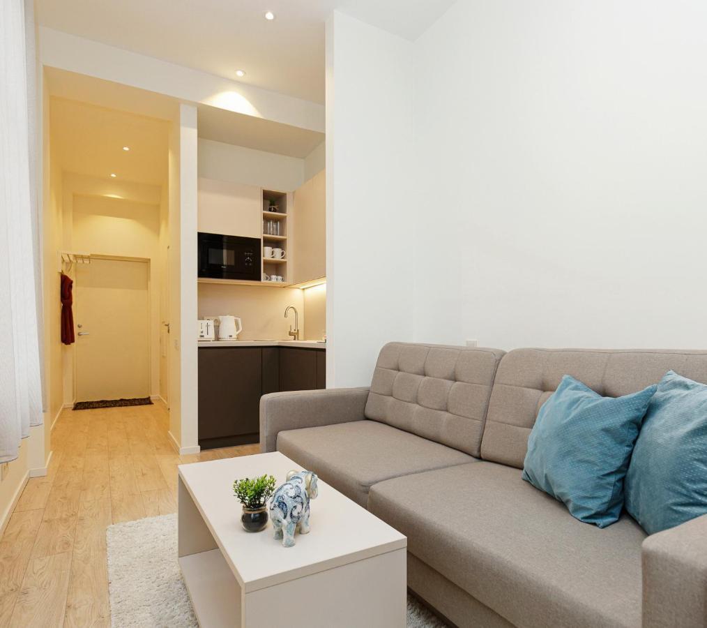 Apartment Lovely & Stylish Center Studio