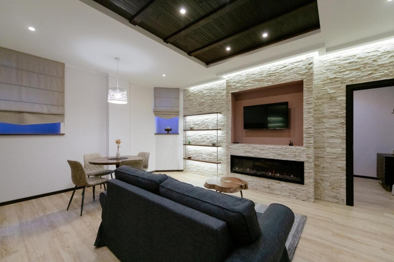 Premium - Ground Floor With Separate Entrance *