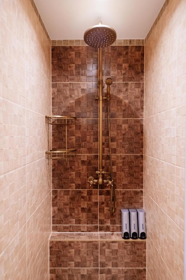 Premium - Ground Floor With Separate Entrance Dzīvoklis Riga