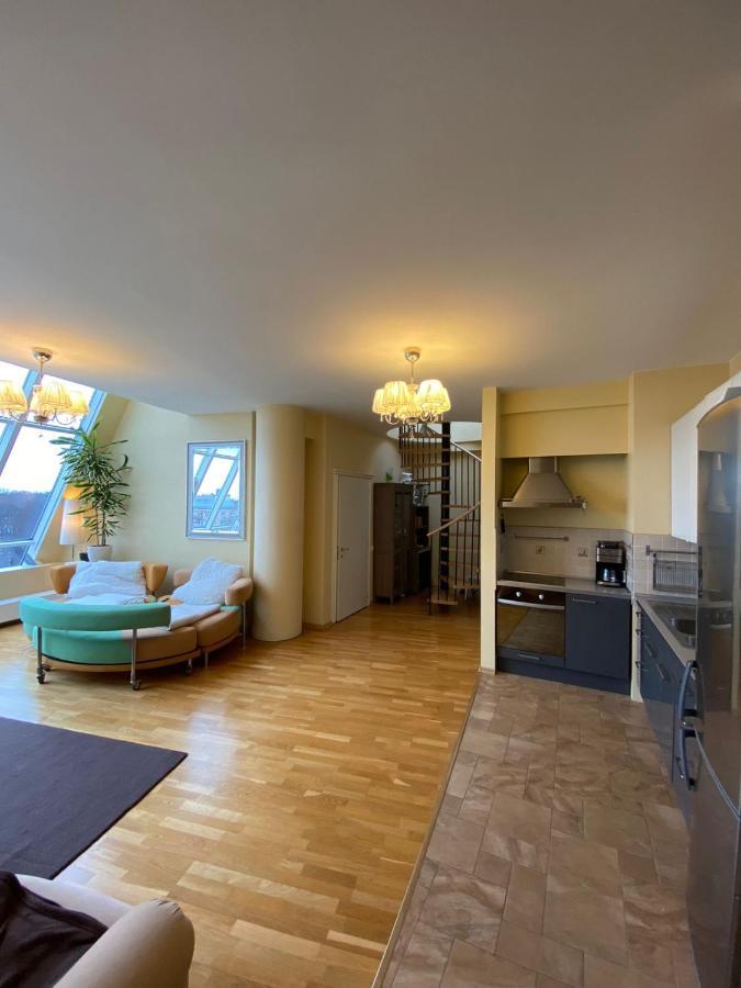 Centre , Skyloft 178m2 Apartment Riga