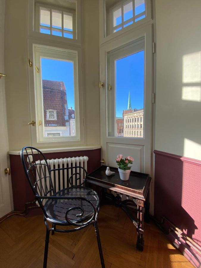Blue Bird In Old Town Hostel Riga