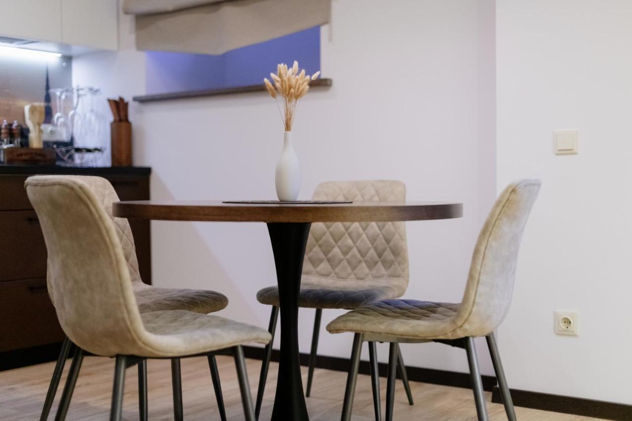 Premium - Ground Floor With Separate Entrance * Riga