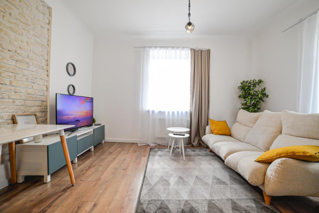 Apartment S22