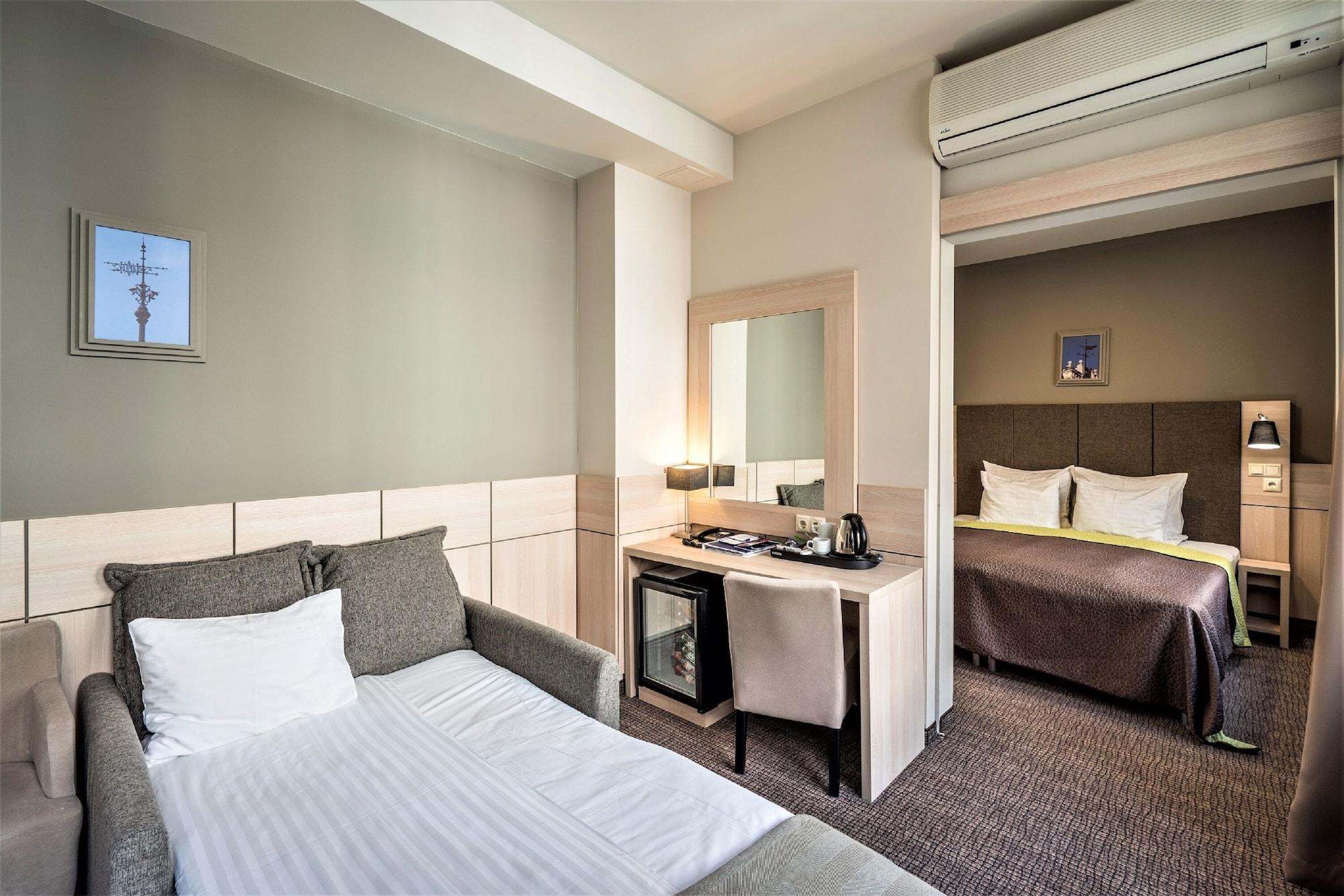 Wellton Centrum & Hotel 4*