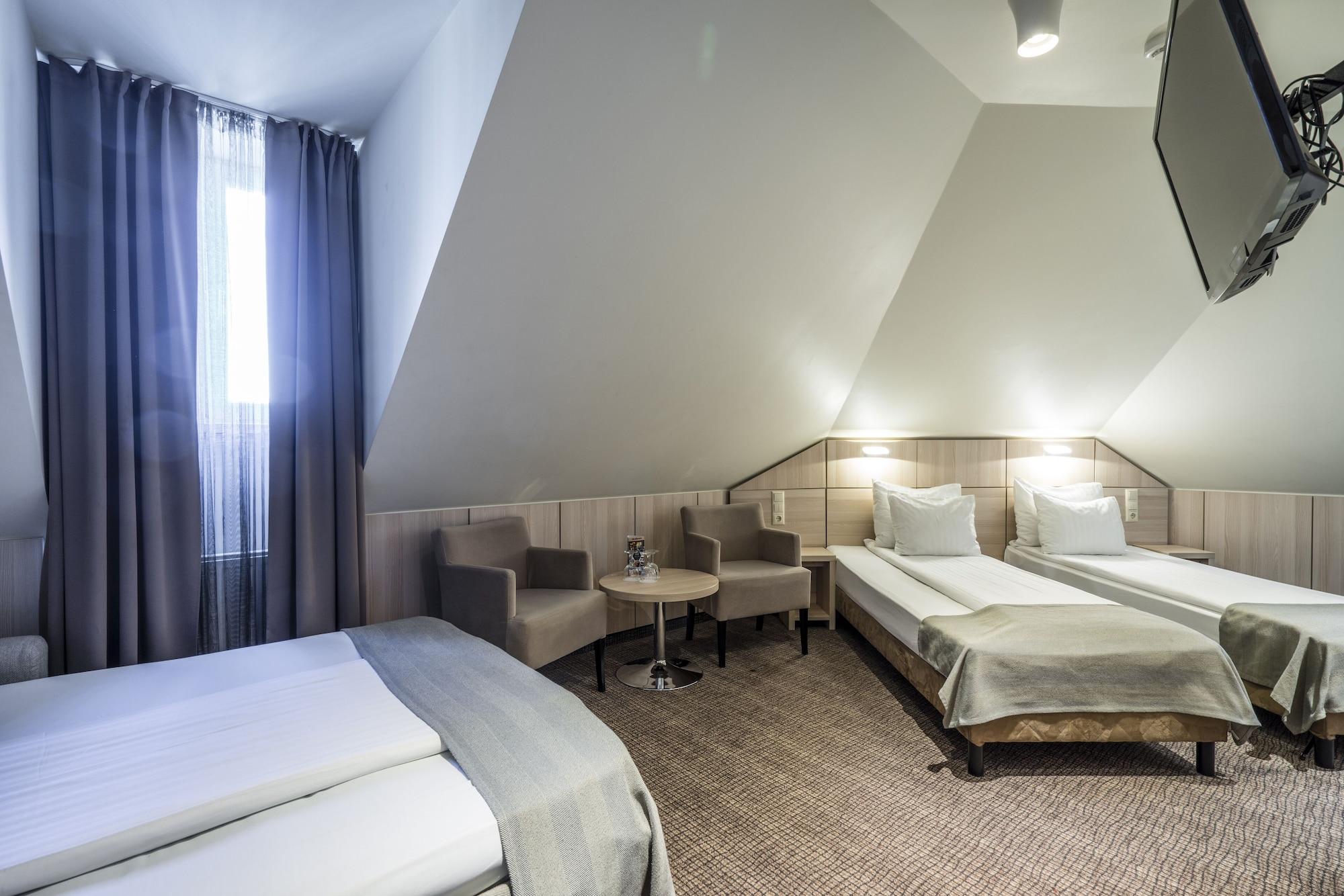 Wellton Centrum & Hotel 4*