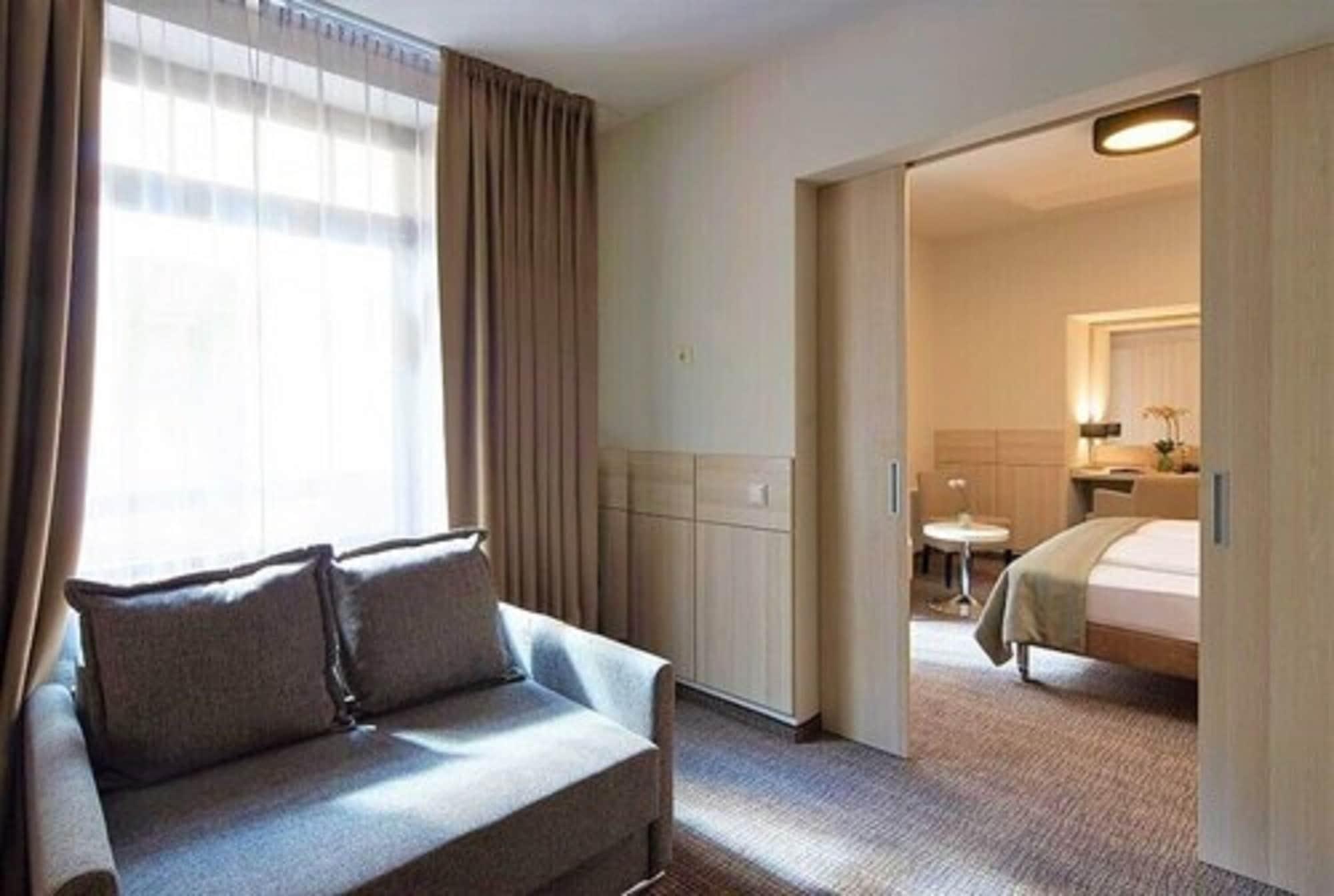 Wellton Centrum & Hotel 4*