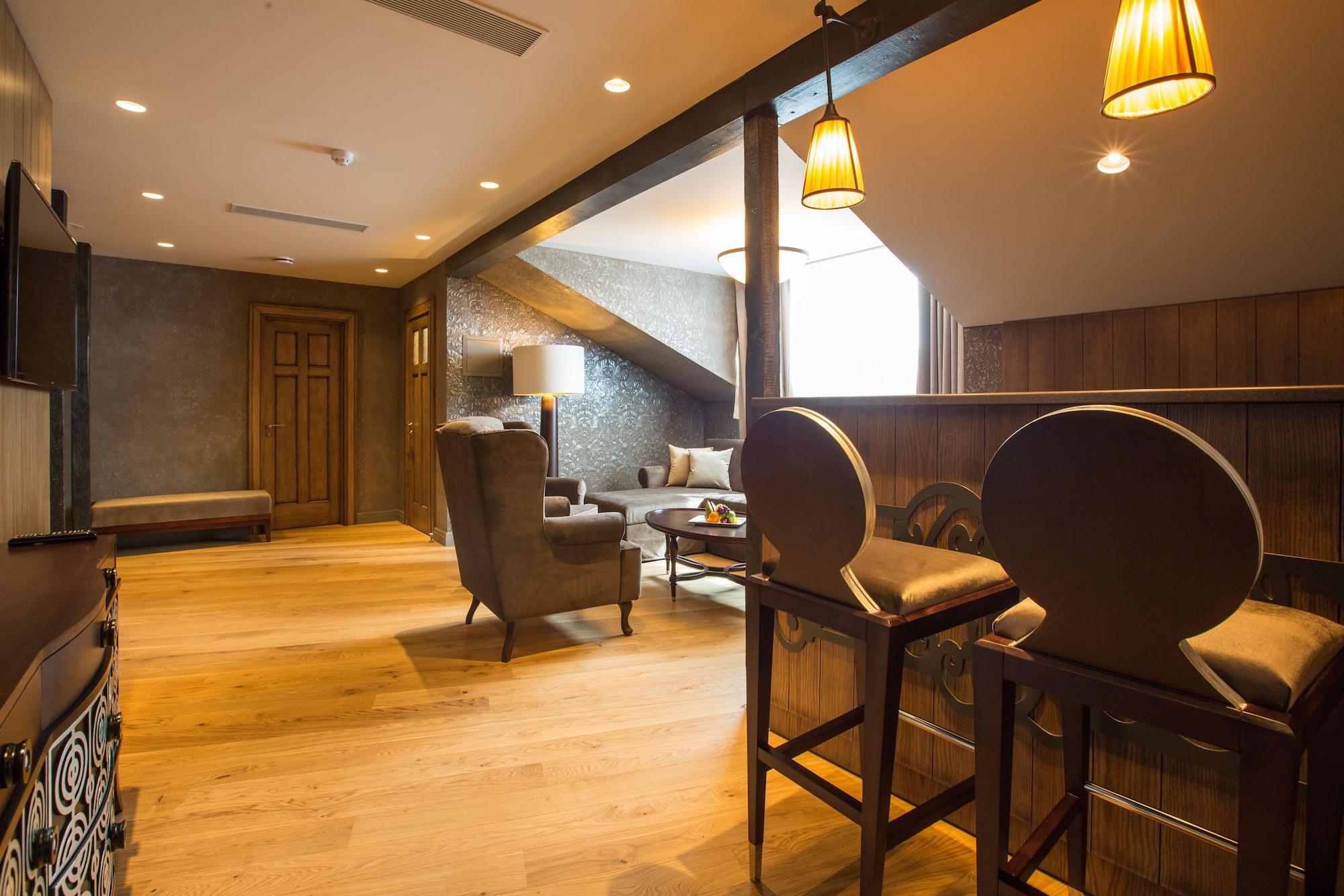 Eurostars Metropole 4*