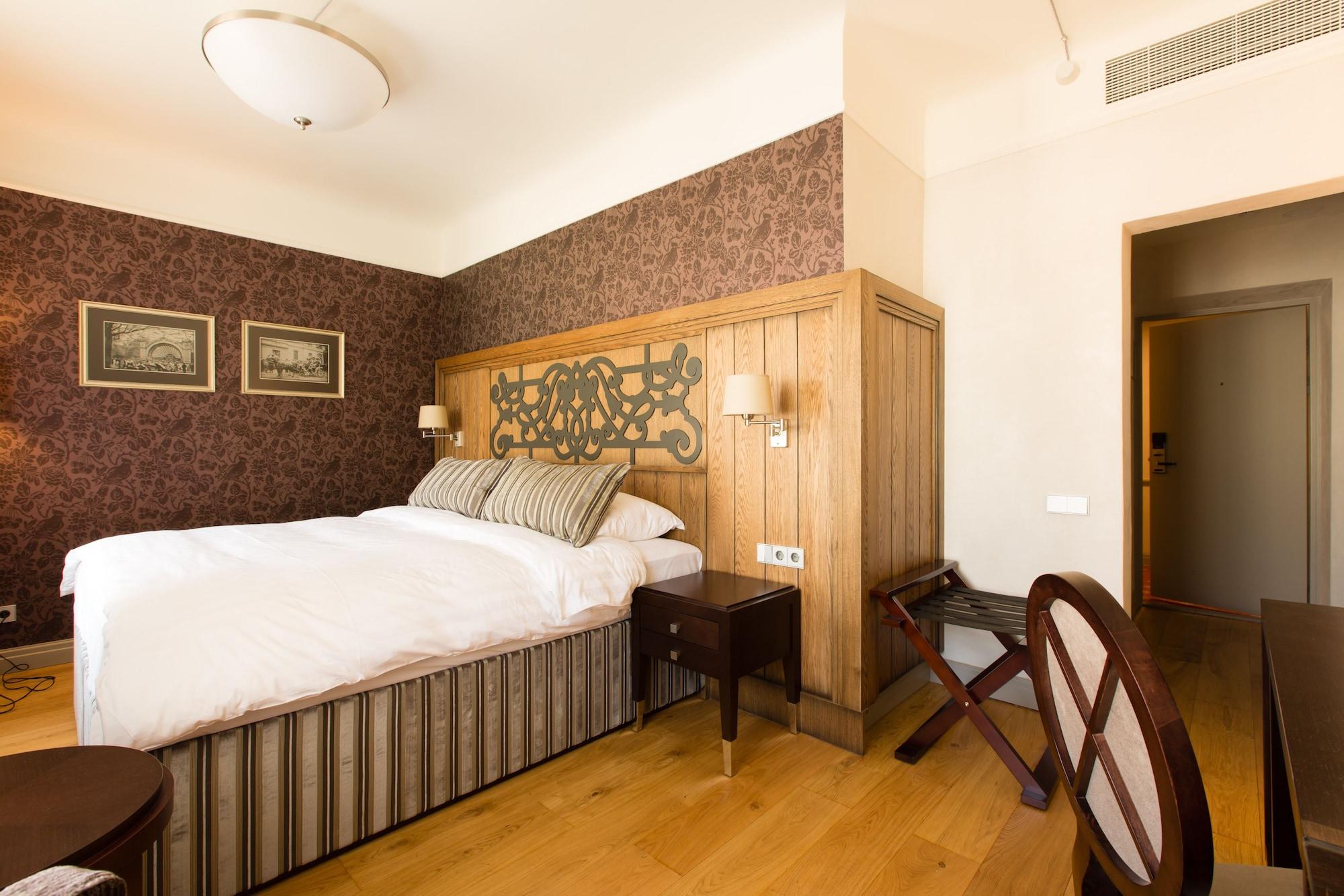 Eurostars Metropole Hotel