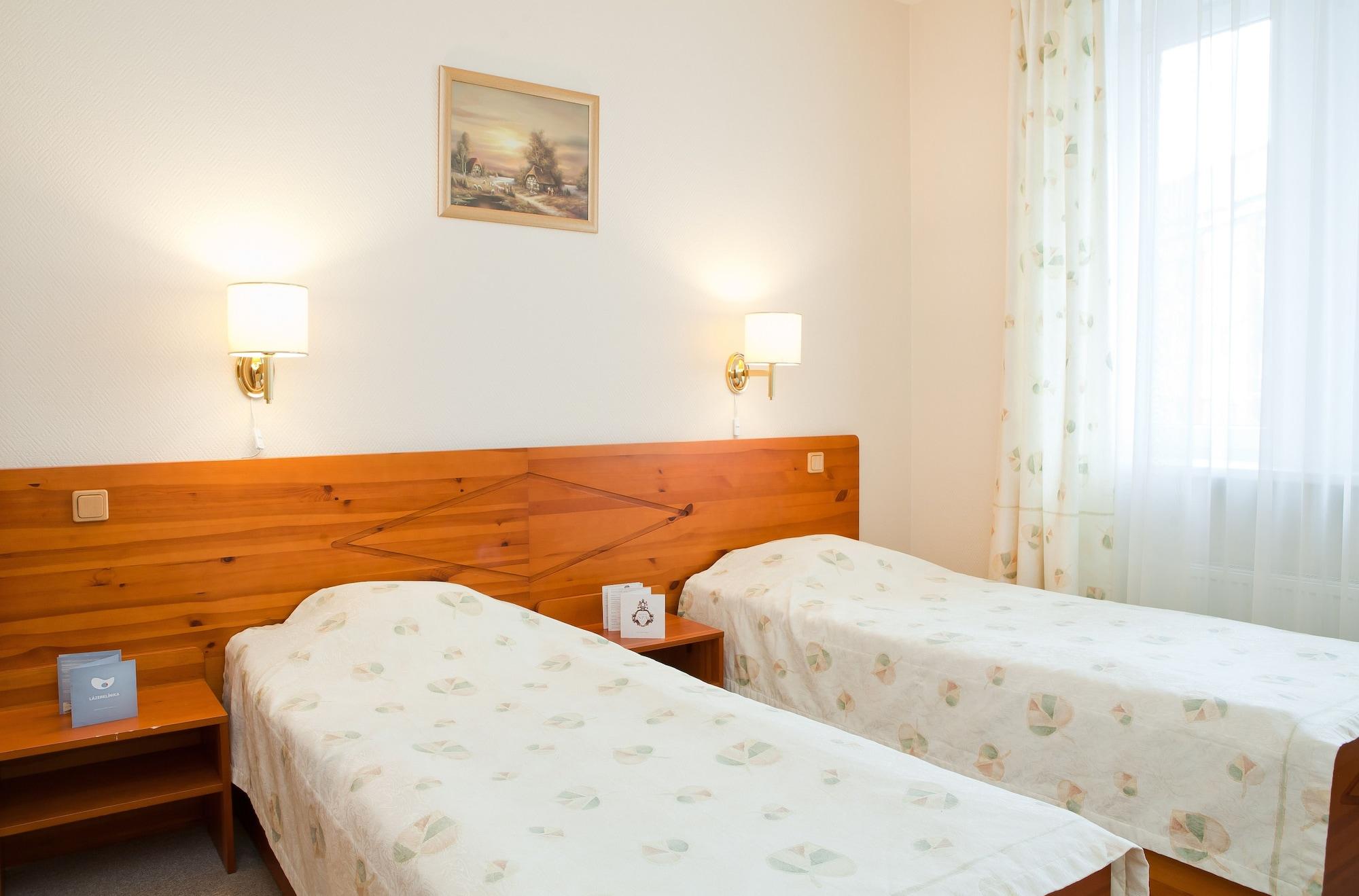 Kolonna Brigita 3*