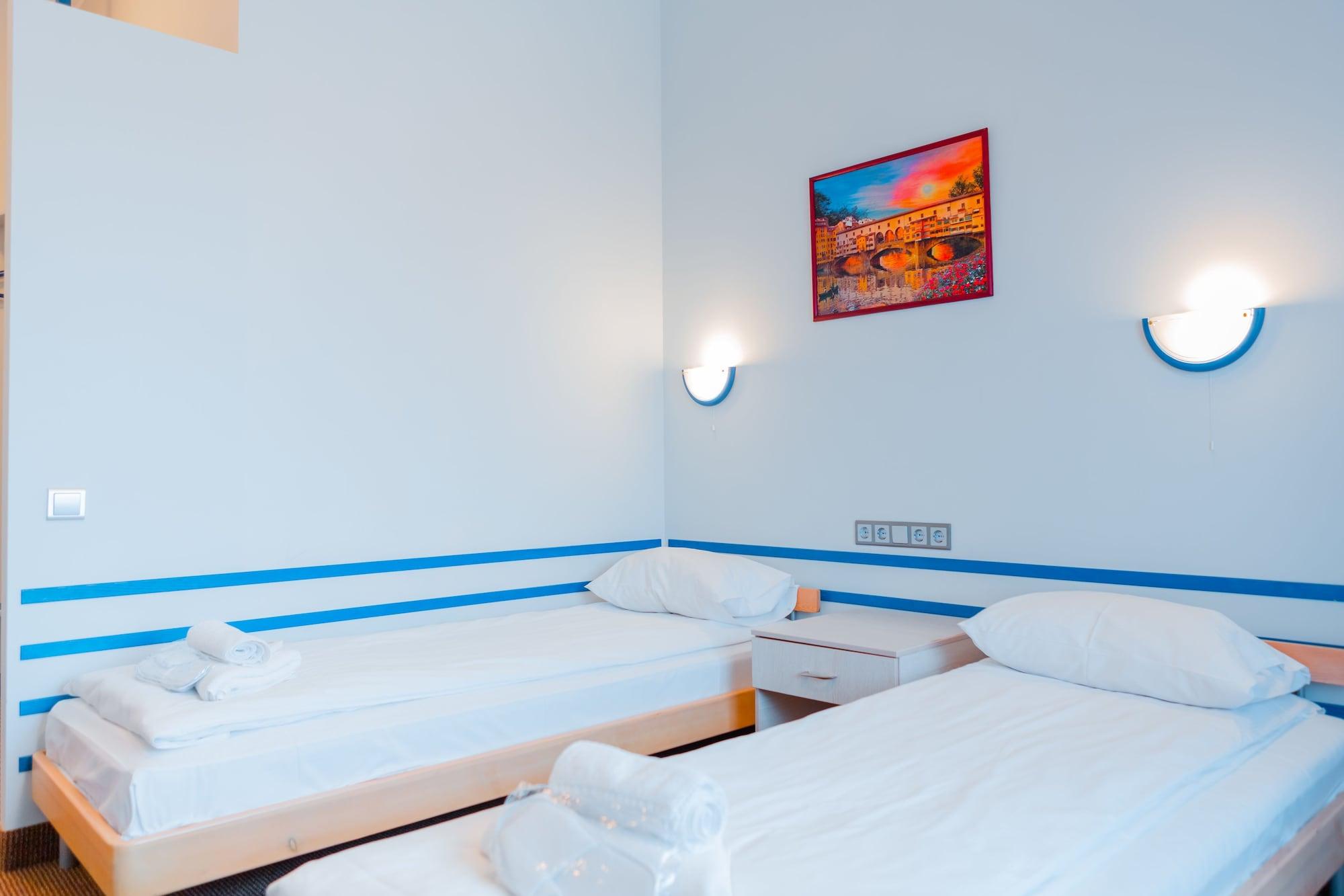 Tomo Free Parking 3* Riga