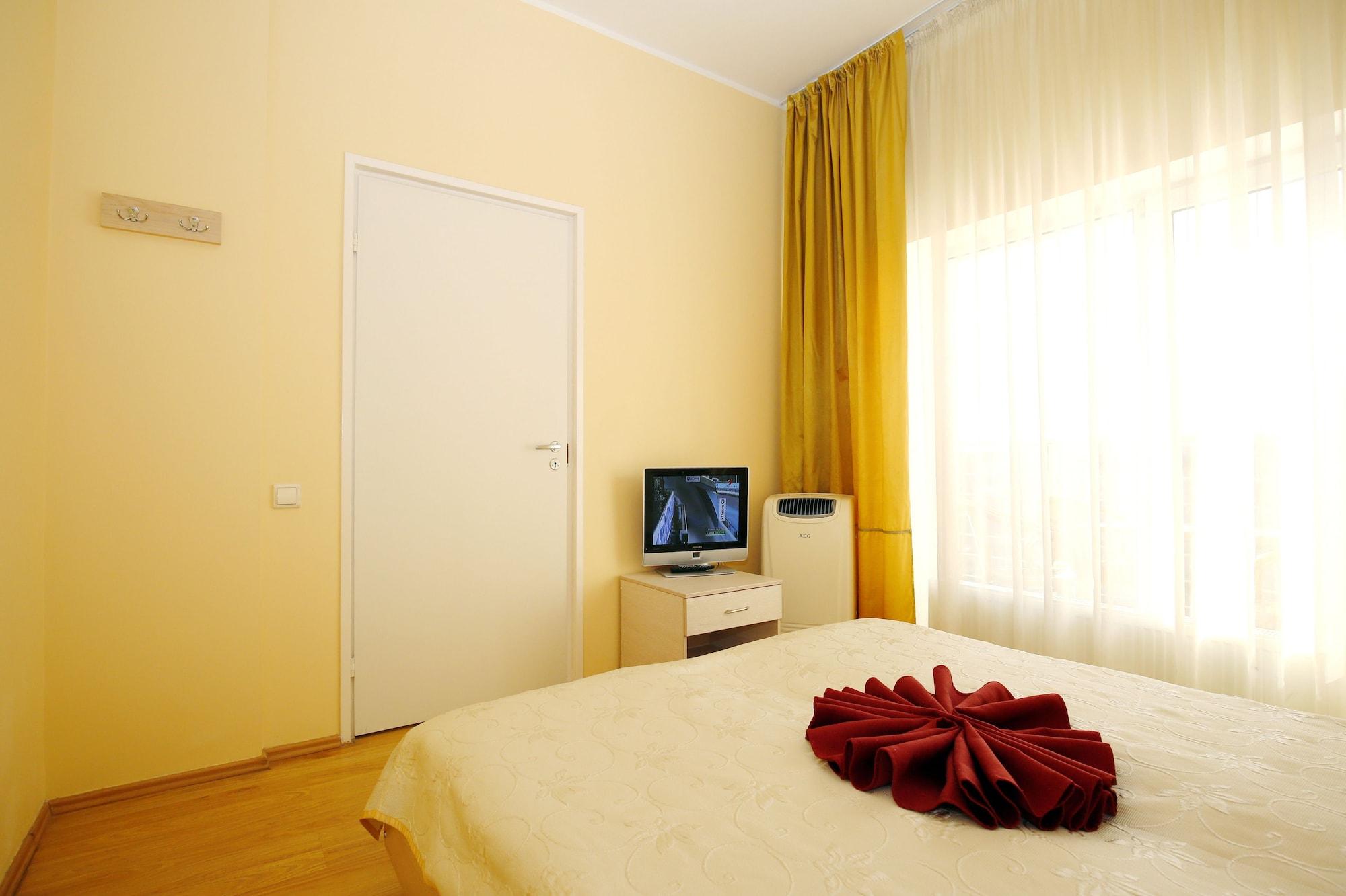 Tomo Free Parking Hotel Riga