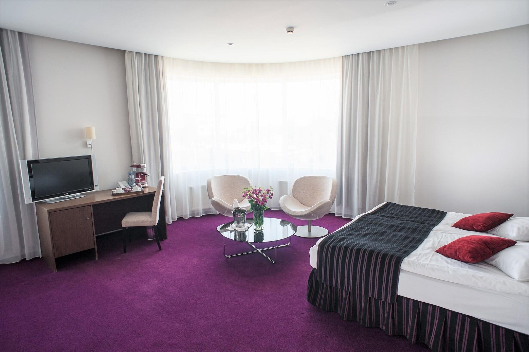 Rija Vef With Free Parking Hotel Riga
