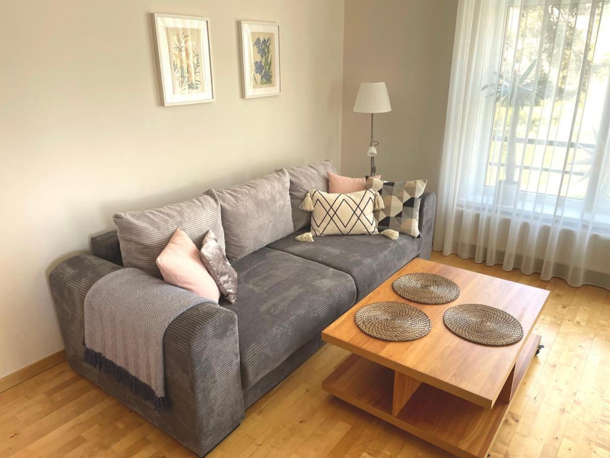 Cozy Kaivas, Free Parking, Self Check-in Riga