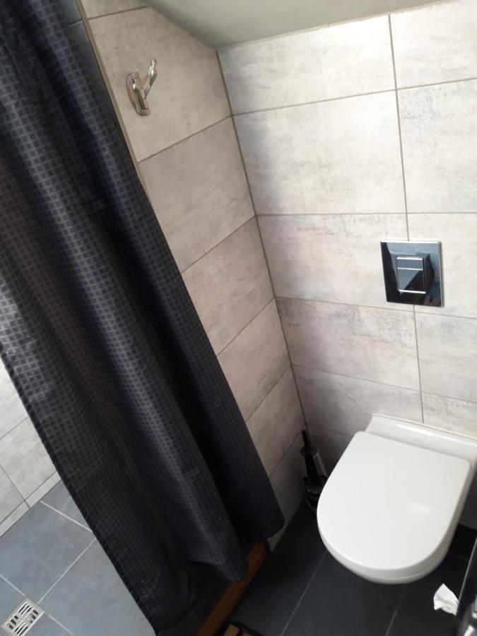 Old Town Cute Flat 2 Beds 2 Baths Apartment Riga