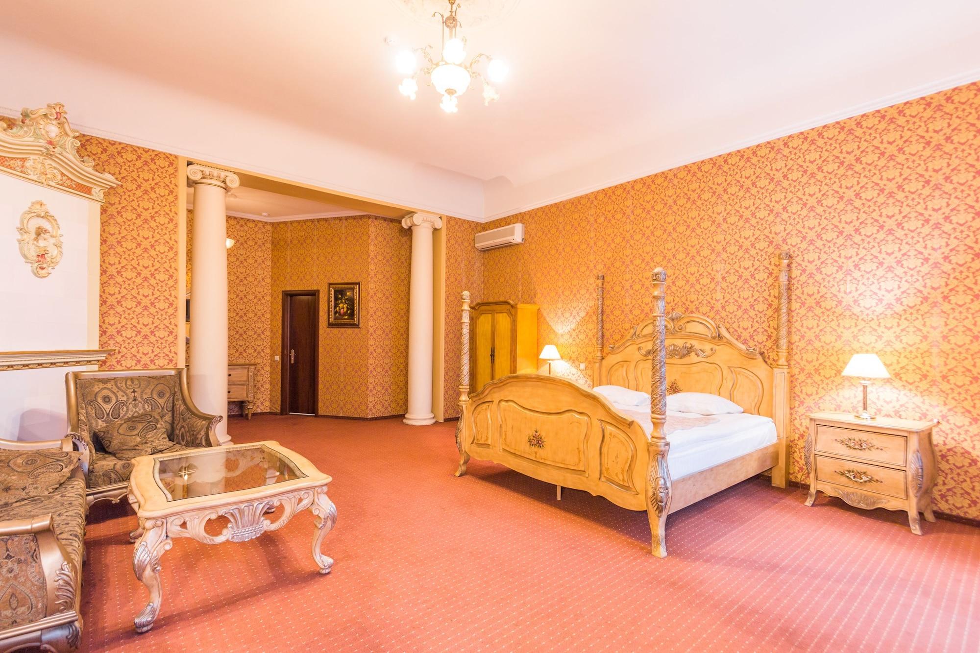 Garden Palace 4*