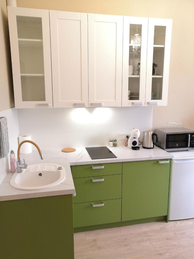 Apartment Cosy One Seperate Bedroom In Center, Perfect For Family Trip. Riga