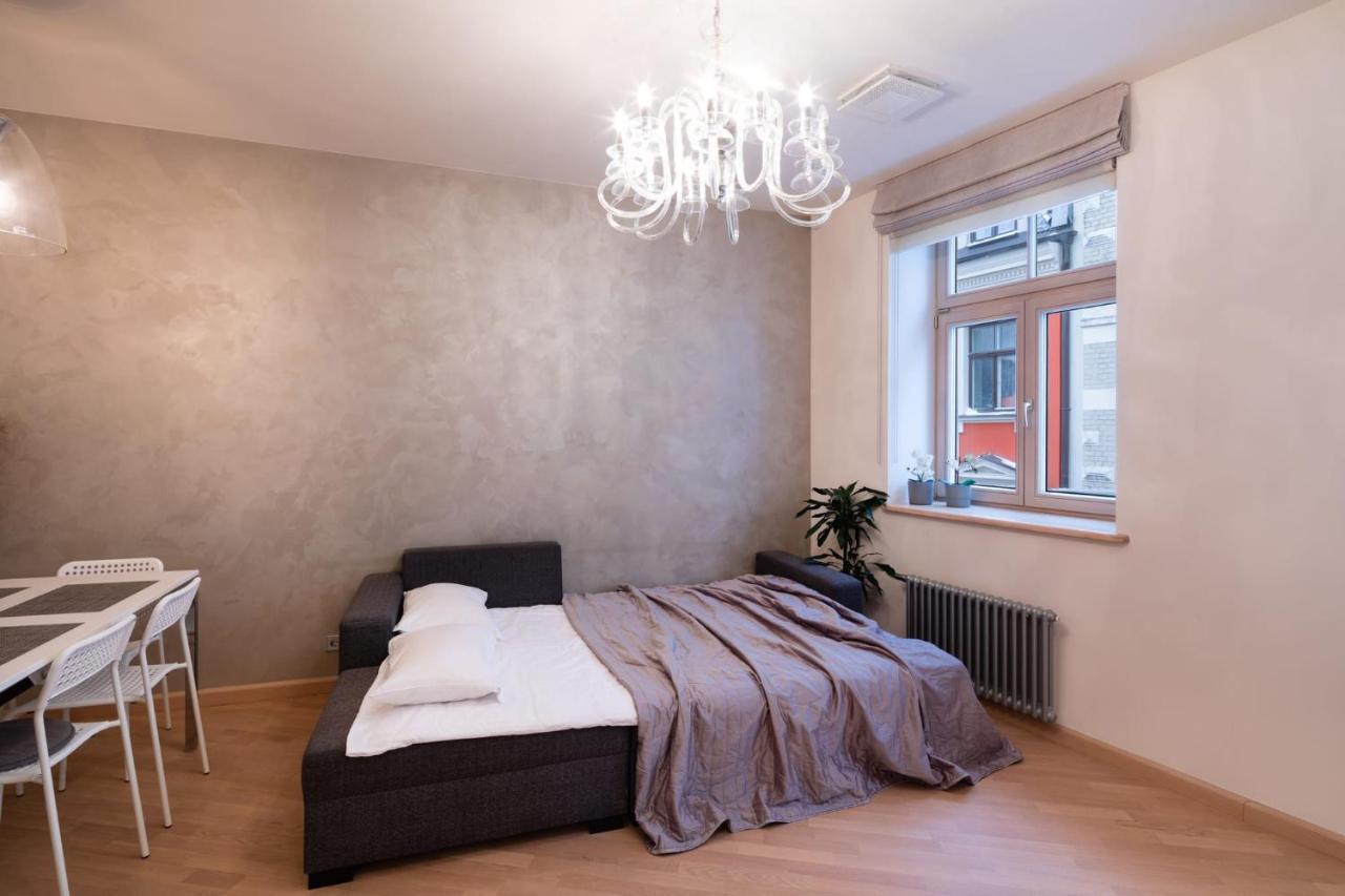 Old Two Bedroom With 2 Bathrooms Riga
