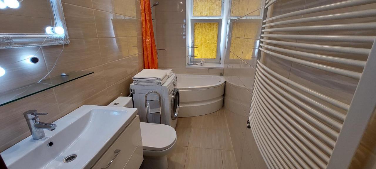 Appartement Parkcosylux Two Bedrooms Free Parking Riga