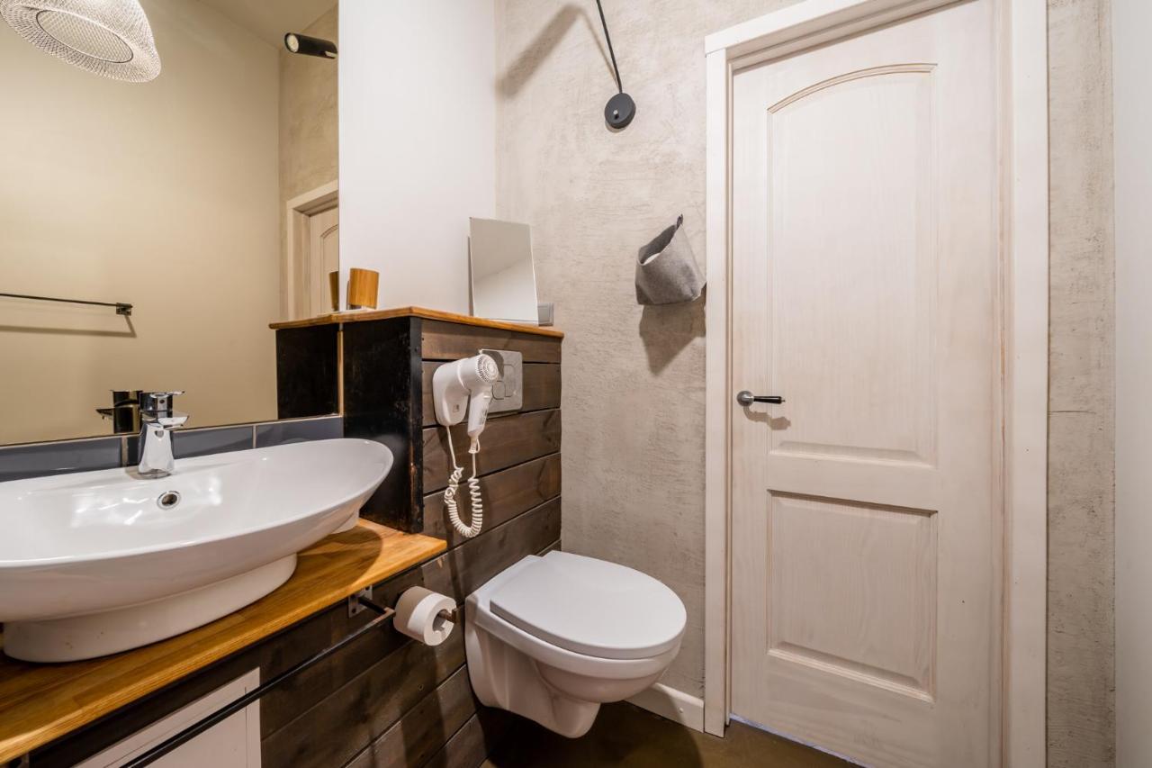 Baltic Design Apartments With Free Parking And Self Check In Apartment *