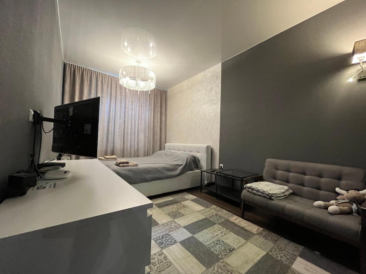 Kingsize Bed Self Check In & Smart Tv And Parking Riga