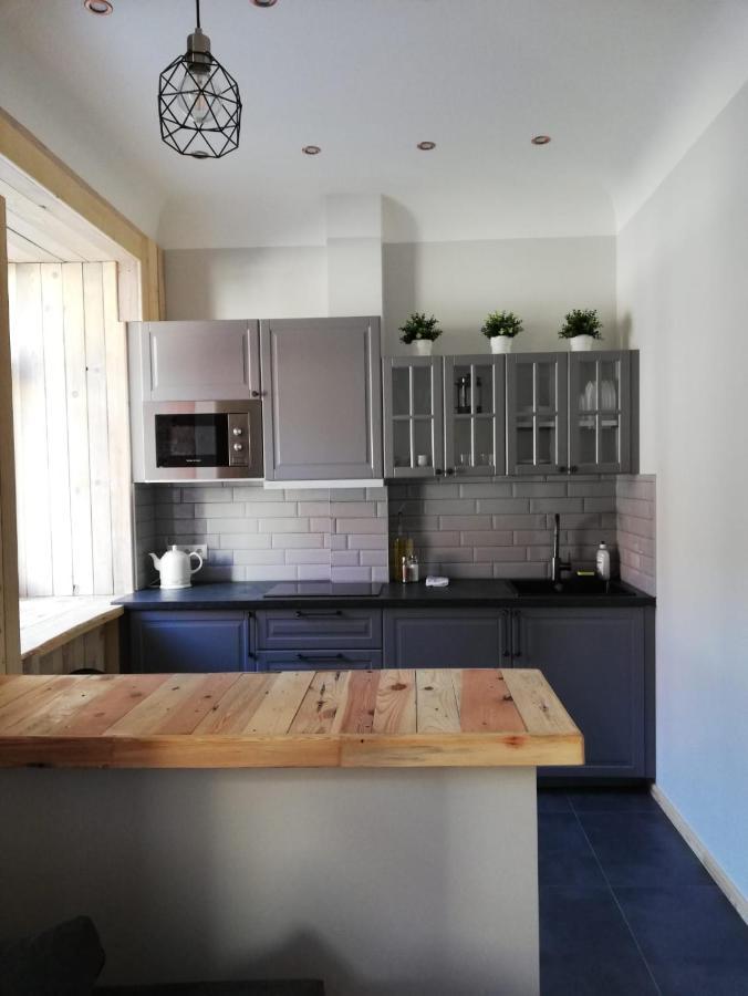 Classic 2-room In Old Town *