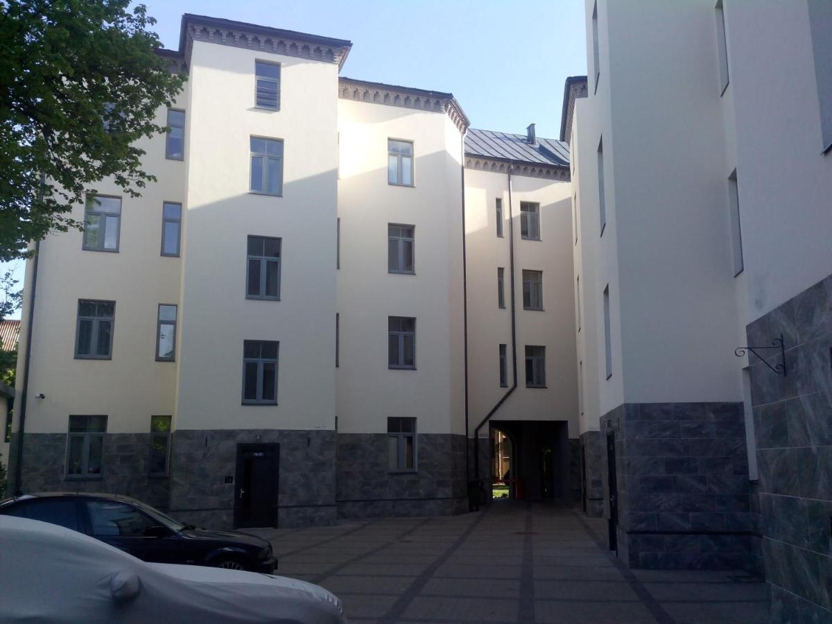 Premium Class Apartment, Free Parking, Maximum 5 Guests, 2 Bedrooms, 3 Beds Butas Riga