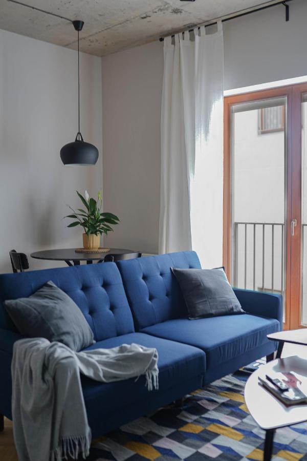 Apartment Spacious Brand New Modern In Old Town Riga
