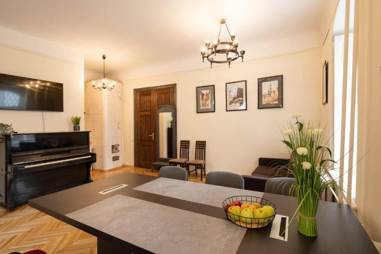 Apartment Old Historical One Bedroom Riga