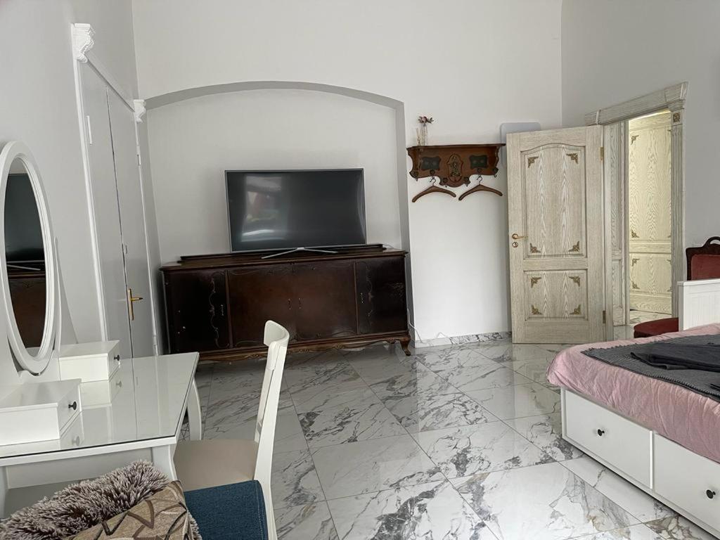 Apartment Center In Old Town Riga