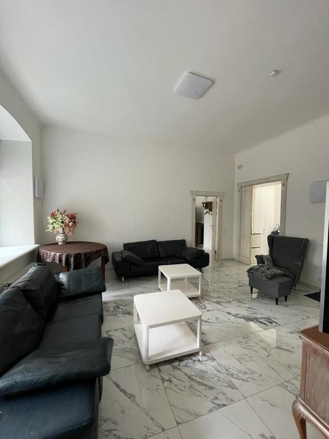 Apartment Center In Old Town