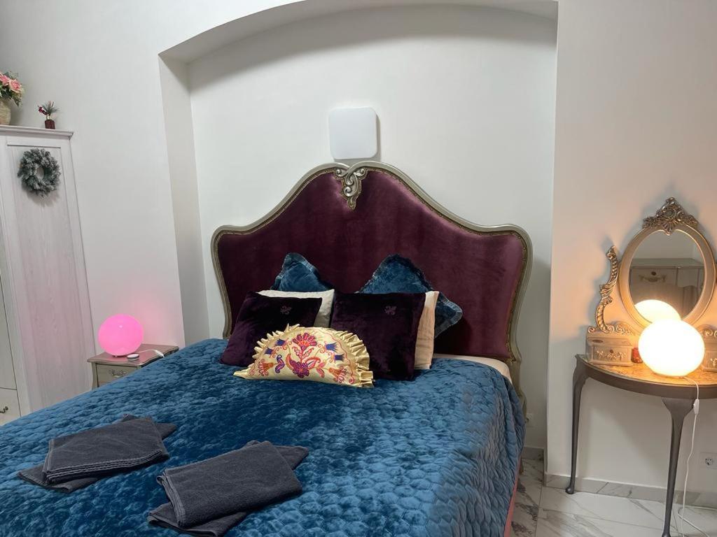 Apartment Center In Old Town *