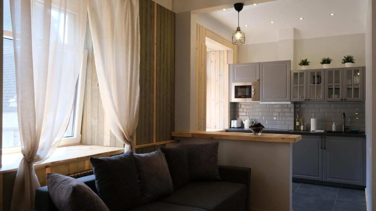 Apartment Classic 2-room In Old Town *