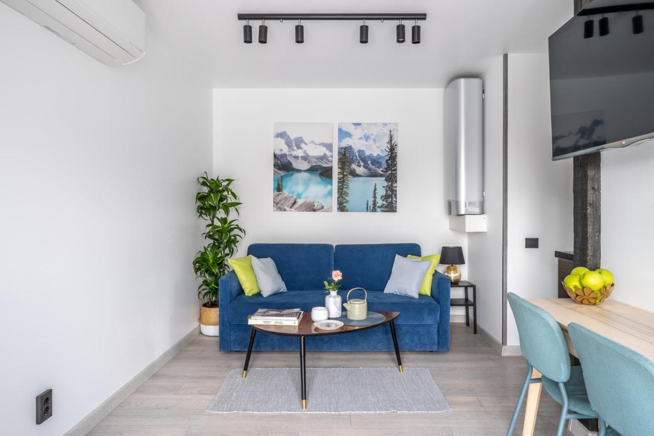 Family Garden House With Free Private Parking & Playground * Riga