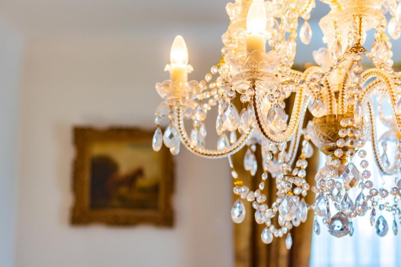 Classic Style In The Center Of Apartment Riga