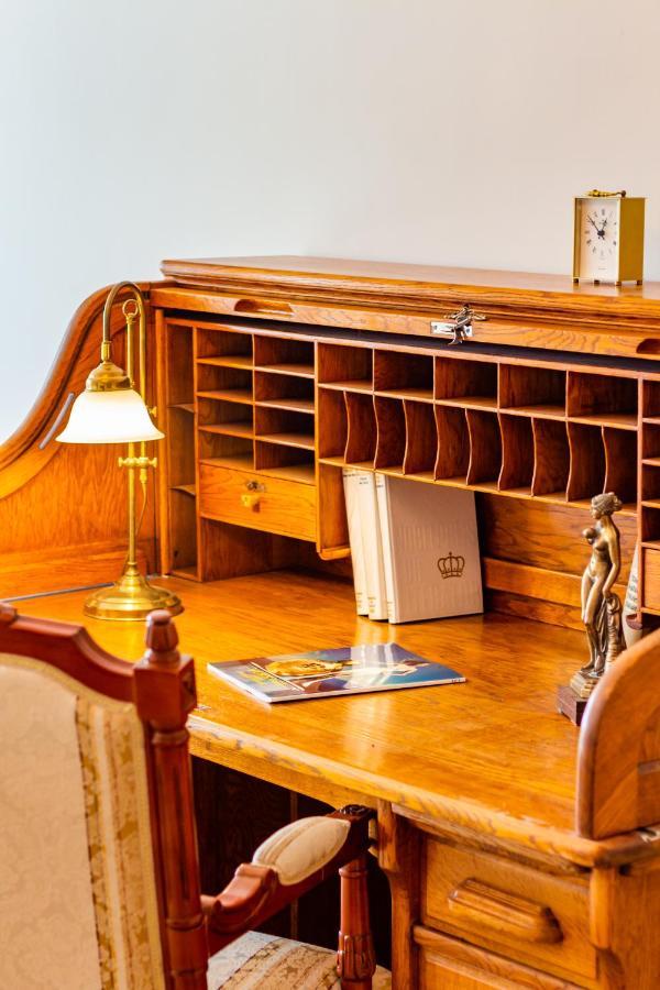 Classic Style In The Center Of Apartment Riga