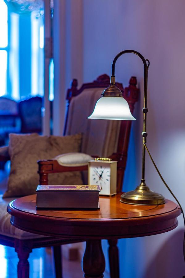 Classic Style In The Center Of Apartment Riga