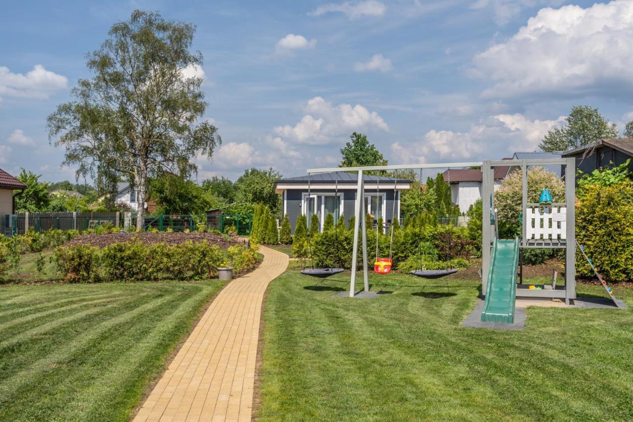 Holiday home Family Garden House With Free Private Parking & Playground Riga