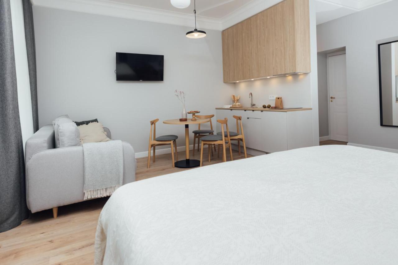 Amella Aparthotel 4*