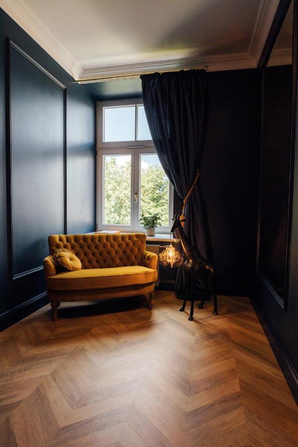 Amella Aparthotel 4*