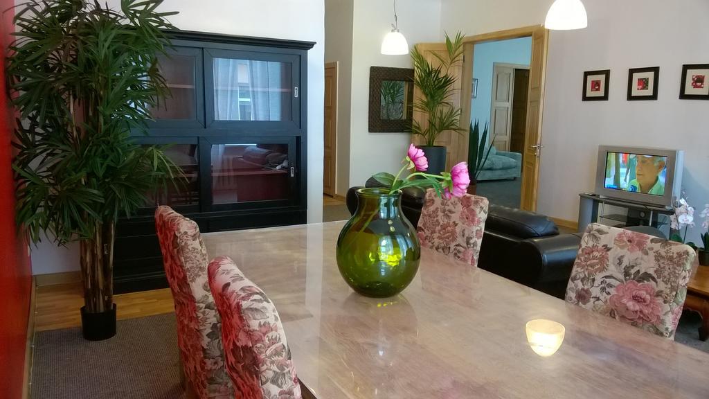 Apartment Sweet
